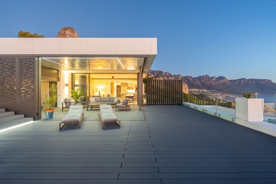 To Let 1 Bedroom Property for Rent in Bantry Bay Western Cape